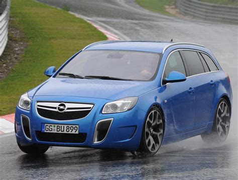 Opel Insignia OPC Sports Tourer Photos and Specs. Photo: Opel Insignia OPC Sports Tourer ...