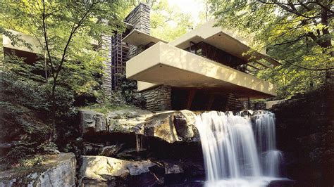 Discover Fallingwater: Frank Lloyd Wright's Architectural Gem