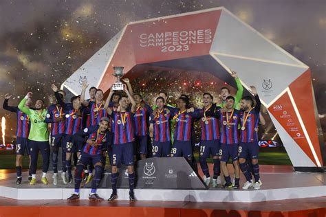 El Barcelona gana la Supercopa de España tras superar a un horrible ...