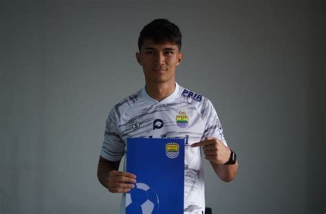 Ini Nomor Punggung Dua Pemain Baru Persib Kevin Ray Mendoza dan Stefano ...