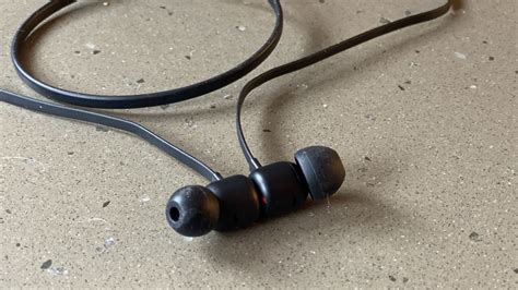 Beats Flex review: wireless earphones great for iPhone users | TechRadar