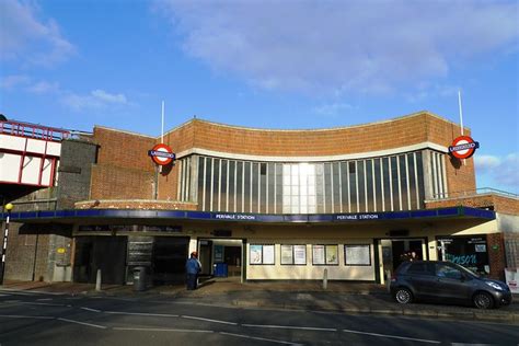 Perivale station | Flickr - Photo Sharing!