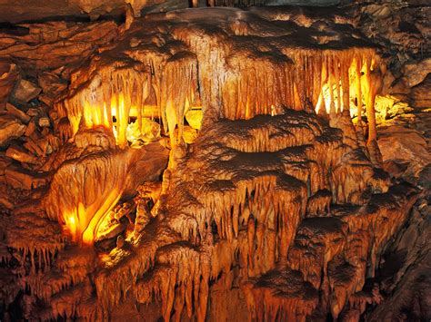 Drapery Room, Mammoth Cave National Park, Kentucky |indonesian-best-travel