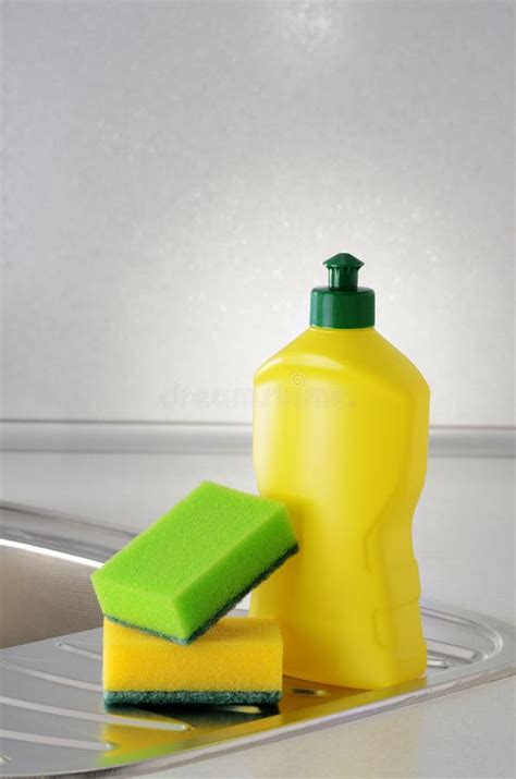 Dishwashing stock image. Image of chores, life, domestic - 30266583