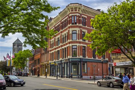 Lowell, Massachusetts - Foster Media Labs