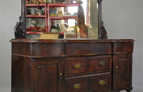 What is a Victorian dresser? | The Victorian Emporium