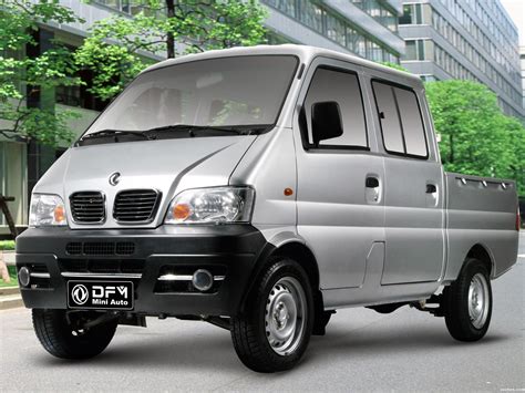 Fotos de Dongfeng Mini MPV Double Cab Pickup EQ1021TF 2008