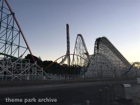 Twisted Colossus at Six Flags Magic Mountain | Theme Park Archive