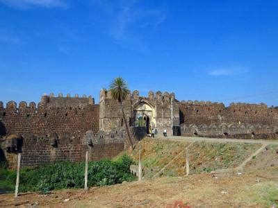 Gulbarga Tourism, Travel Places & Monuments