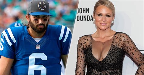 It appears Jewel is dating Colts QB Charlie Whitehurst (aka 'Clipboard Jesus') | FOX Sports