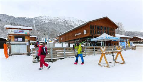 Prarion Ski Pass Office, Les Houches | SeeChamonix.com