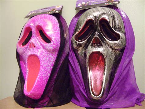 Halloween Is On The Way : The FrightZone Scream Masks Review | Halloween Love