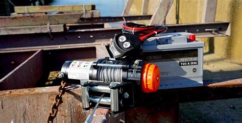 Electric winch on your boat trailer – read how to do it - Biltema.dk