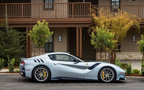 Ferrari F12 Berlinetta – Cars Club