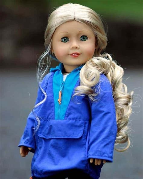 40 Cute & Beautiful American Girl Doll Hairstyles (2020 Guide)