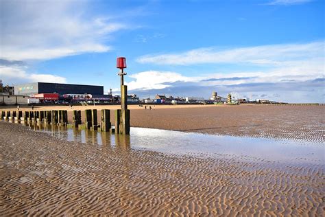 Best beaches in Lincolnshire: complete 2024 guide - Lincoln and Beyond