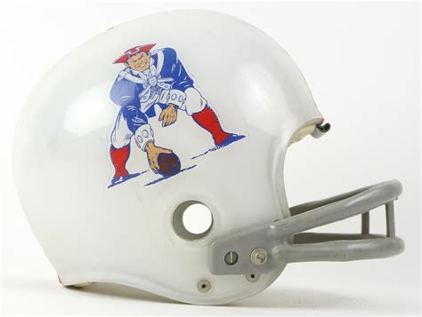 Lot Detail - 1970s New England Patriots Football Helmet(MEARS LOA)