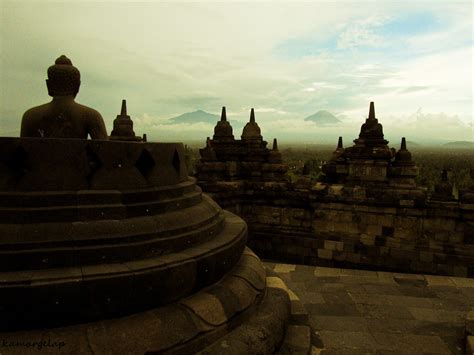 Arca Budha | Bimo Dp | Flickr