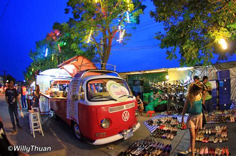 9 Best Night Markets in Phuket (Updated) - Phuket 101