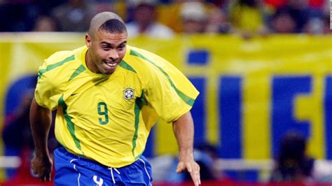 Ronaldo Nazario s’explique enfin sur sa coupe de cheveux de 2002