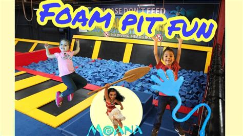 KIDS TRAMPOLINE PARK BEST CHILDREN'S INDOOR JUMPING PLACE FUN FOR ALL ...