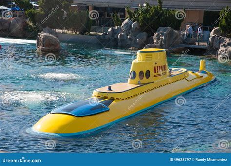 Disneyland S Submarine Ride Editorial Photography - Image of america, anthropomorphic: 49628797