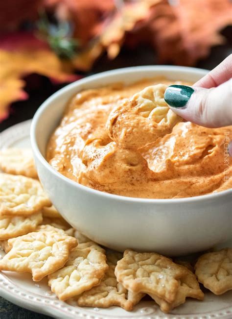 Pumpkin Pie Dip - Easy and No Bake - The Chunky Chef