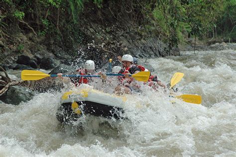 White Water Rafting | Bali Indonesia | Roamindonesia.com