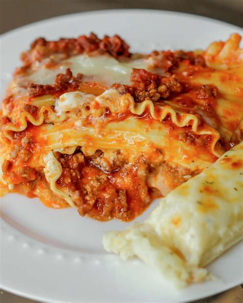 Family-Favorite Lasagna Recipe (+VIDEO) | Lil' Luna