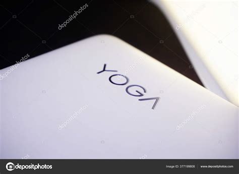 Close Lenovo Yoga Logo Laptop Surface – Stock Editorial Photo © rifkynaufaldy #377199808