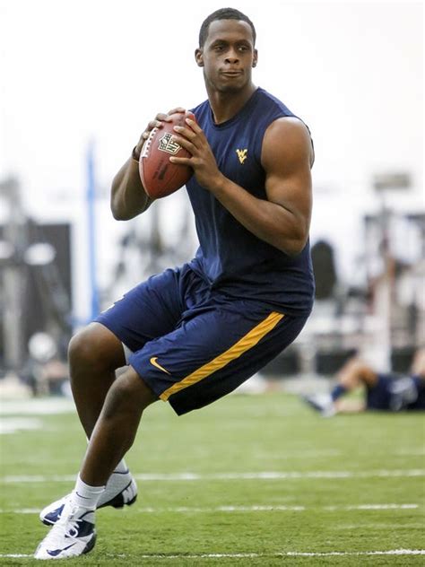 Geno Smith impresses at West Virginia pro day