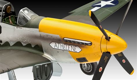 Maquette avion militaire : P-51D Mustang - 1:32 - Revell 03944 3944