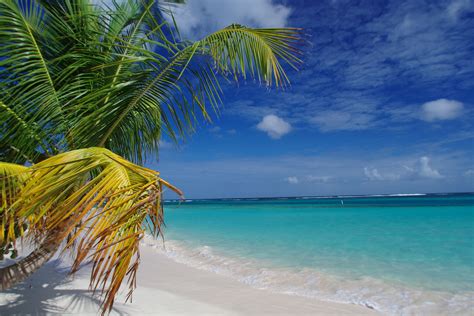 Flamenco Beach might just be the most beautiful beach in Puerto Rico | المرسال