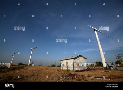 Windmills at Sankeshwar in Karnataka , India Stock Photo - Alamy