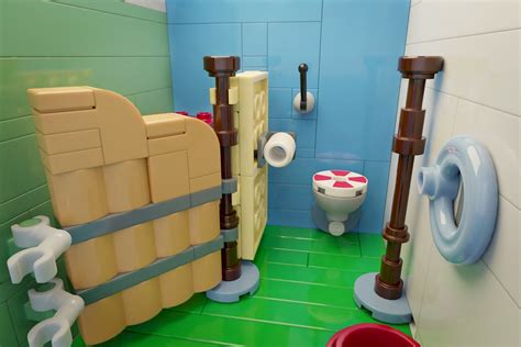 Krusty Krab - Bathroom stall | Yep. | ExeSandbox | Flickr