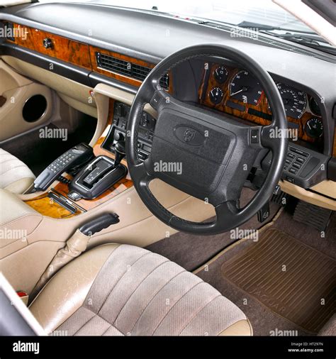 Jaguar xj6 interior hi-res stock photography and images - Alamy