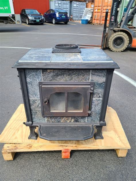 Hearthstone Soapstone Wood Stove