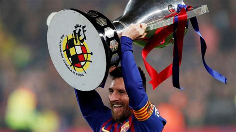 Lionel Messi scores as Barcelona win another La Liga title