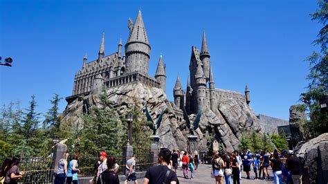 Hogwarts Castle at the Wizarding World of Harry Potter, Universal Studios Hollywood - Our Big ...