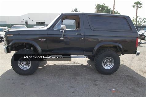 1986 Ford bronco ii interior