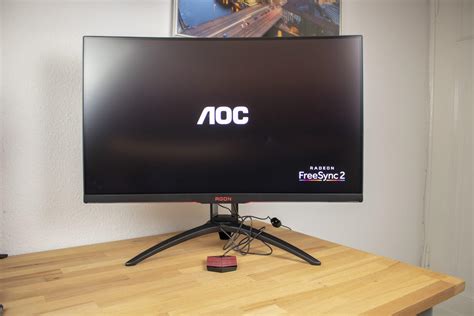 AOC AG322QC4 Gaming-Monitor mit 31,5 Zoll und 144 Hz im Test