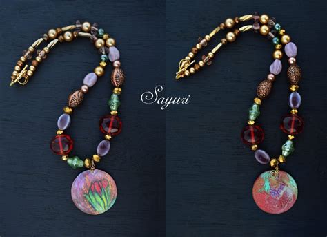DEC ABS Beaded Tulip Necklace - Jewels of Sayuri