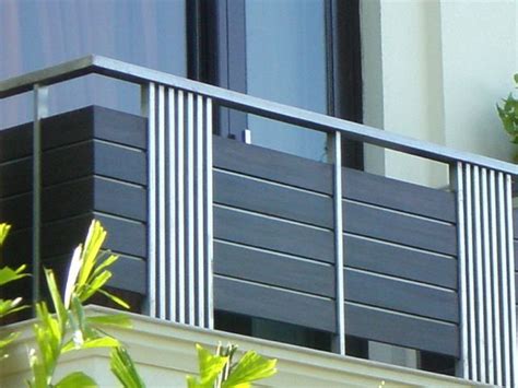 Stylish Exterior Modern Balcony Railing Design – BESTHOMISH