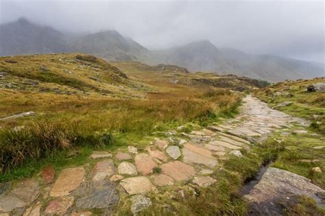 Premium Photo | Snowdonia national park