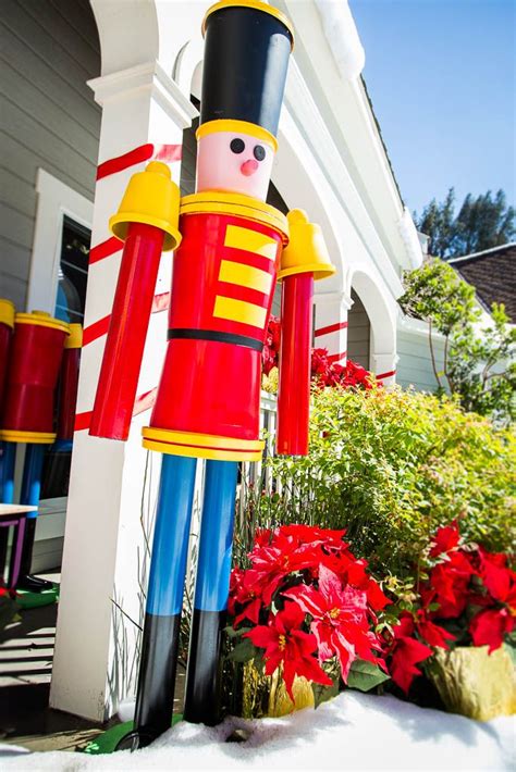 Life Sized Nutcracker Soldier made from buckets, pvc pipe, flower pots, etc..I really need to ...