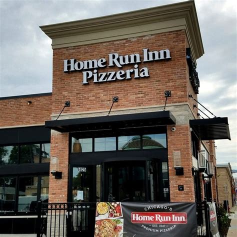 Home Run Inn Pizza - Berwyn - 27 Photos & 25 Reviews - Pizza - 6825 W Cermak Rd, Berwyn, IL ...