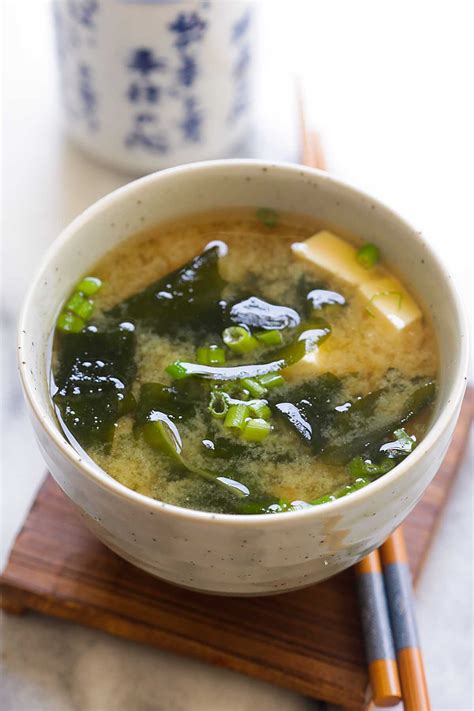 Miso Soup (Easy and Authentic Recipe) - Rasa Malaysia