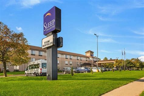 SLEEP INN & SUITES - Prices & Hotel Reviews (Kentwood, MI)