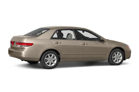 2004 Honda Accord 2.4 DX 4dr Sedan Pictures