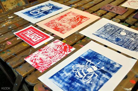 Explore the Art of Printmaking in a 1.5 Hour Printmaking Art Workshop in Hong Kong